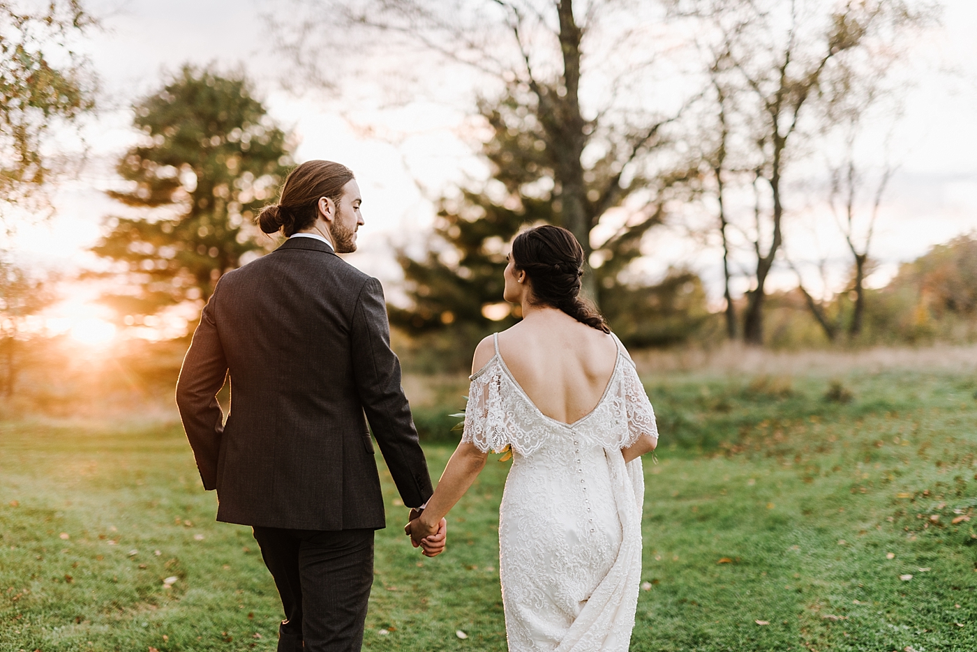 Fall Wedding at Gedney Farm in Berkshires, MA by Boston Wedding Photographer Annmarie Swift