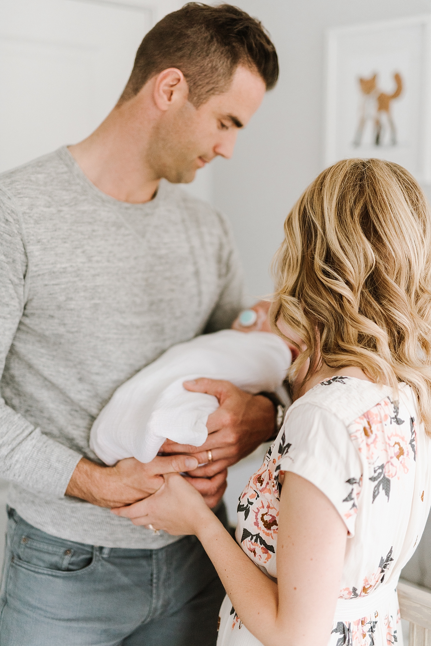 Sweet In Home Lifestyle Newborn Session by Boston Photographer Annmarie Swift