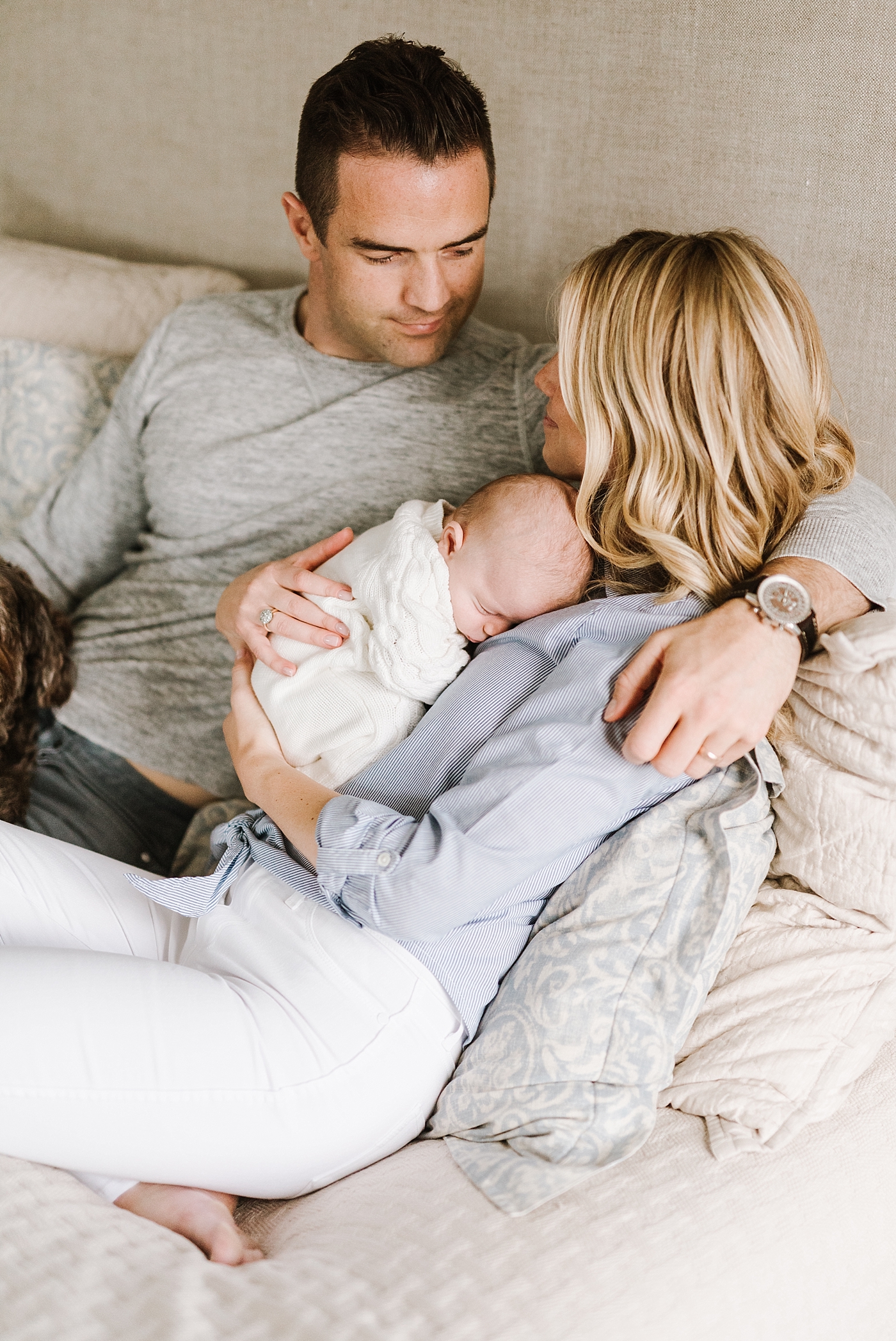 Sweet In Home Lifestyle Newborn Session by Boston Photographer Annmarie Swift