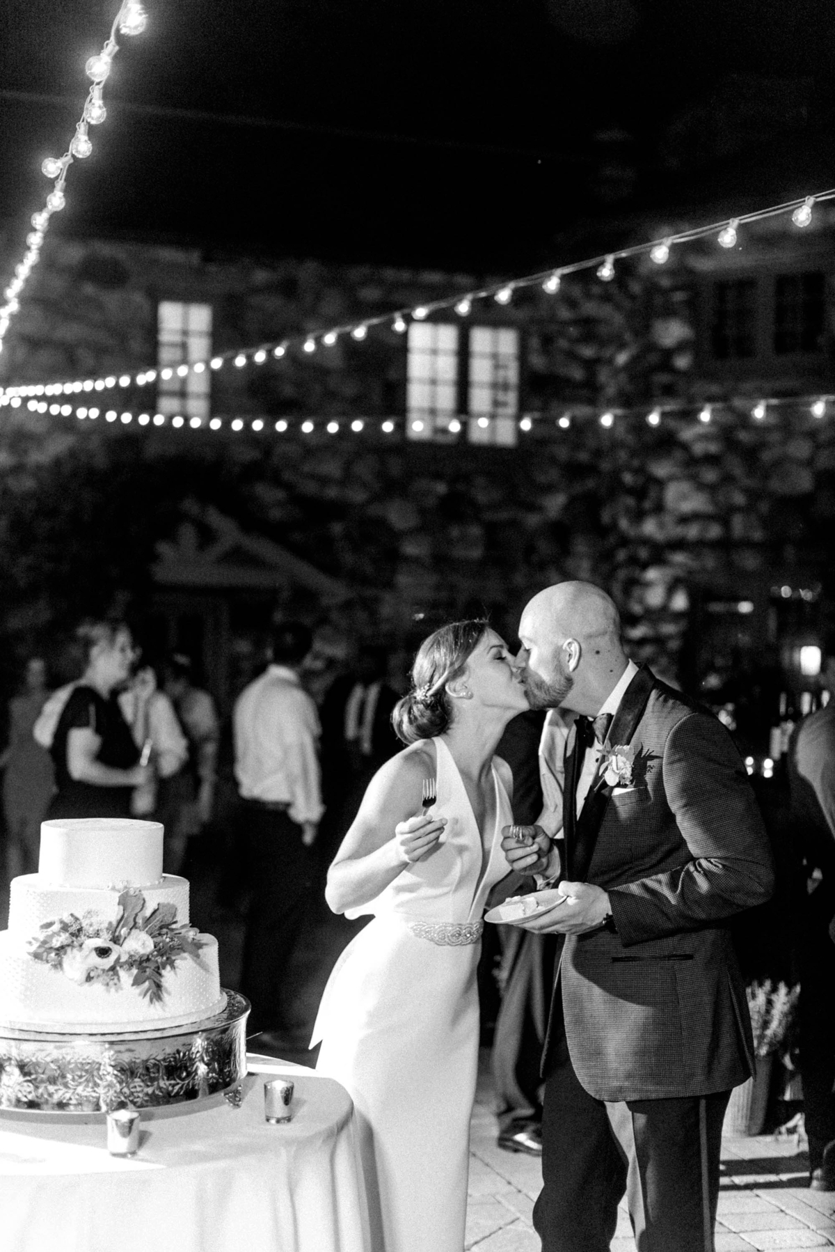 Romantic Summer Wedding at Willowdale Estate in Topsfield, Massachusetts by Boston Wedding Photographer