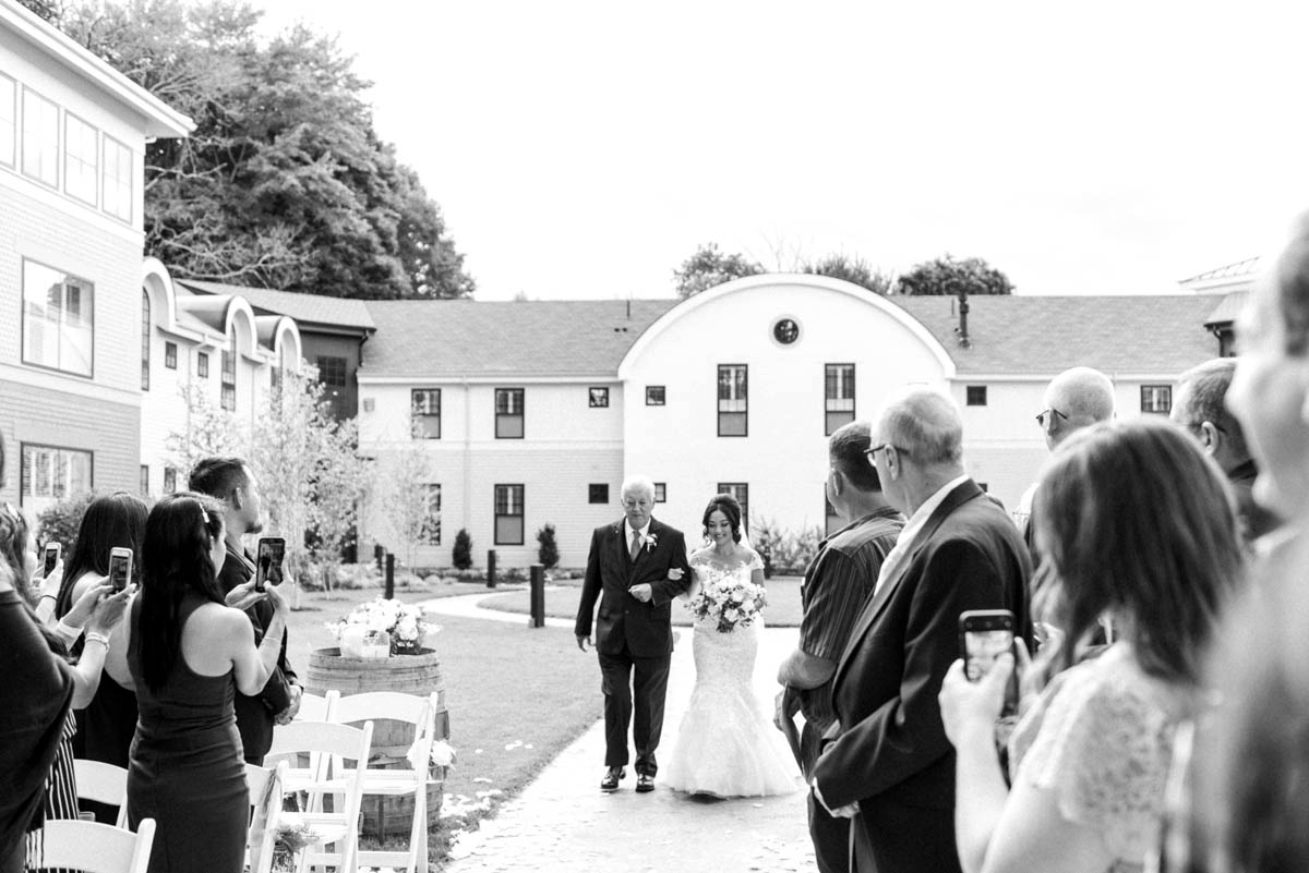 Romantic September Wedding at Briar Barn Inn in Rowley, Massachusetts captured by Boston Wedding Photographer Annmarie Swift