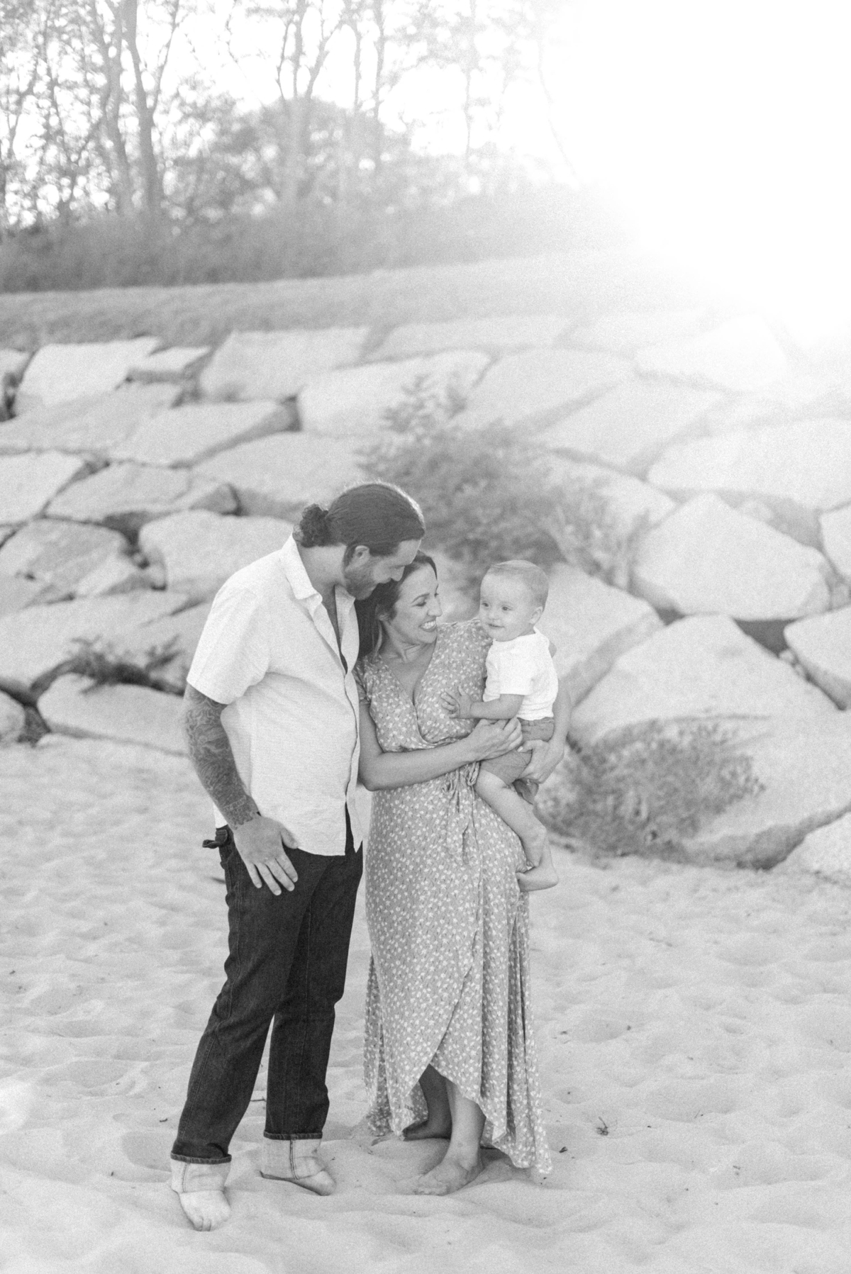 Summer Mini Family Session at Singing Beach in Manchester, MA shot by Boston Photographer Annmarie Swift
