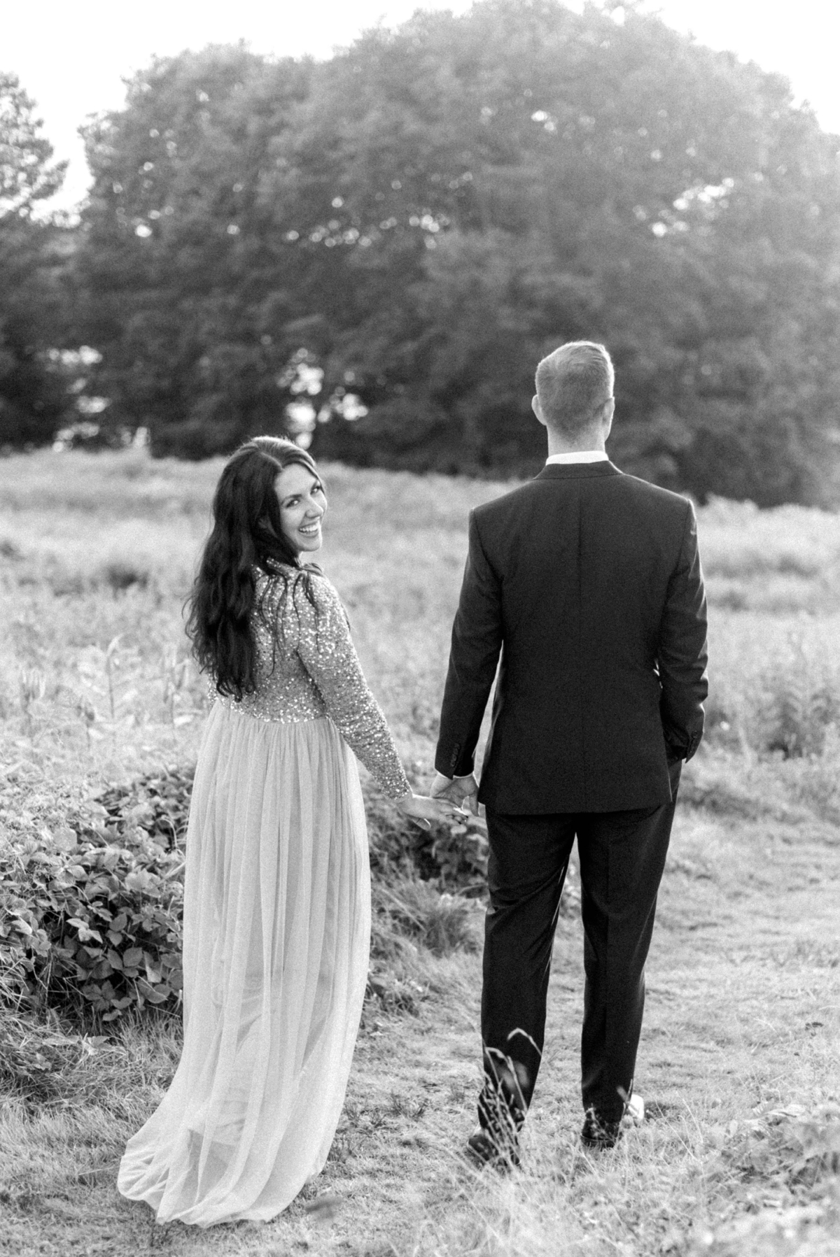 Romantic & Formal Wagon Hill Farm Anniversary Session in Durham, New Hampshire by Boston Wedding Photographer Annmarie Swift