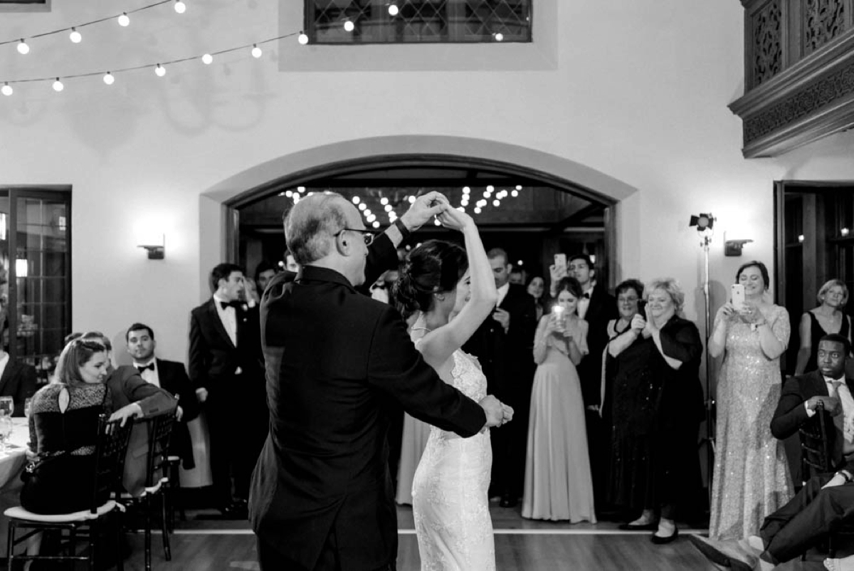 Mansion Season Willowdale Estate Wedding in Topsfield, Massachusetts shot by Boston Wedding Photographer Annmarie Swift